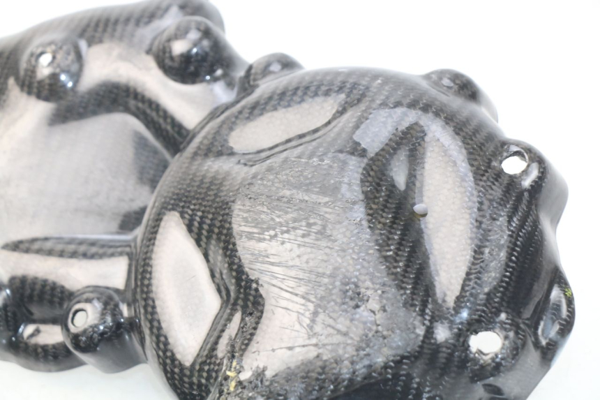 photo de TAPA MOTOR BMW S RR ABS S1000RR 1000 (2009 - 2011) - Detalles de los puntos de fijación