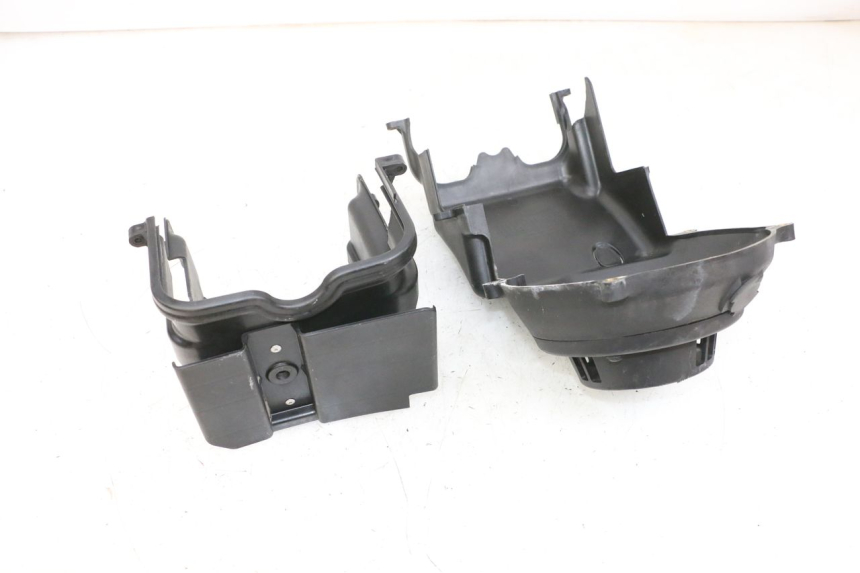 photo de TAPA MOTOR DAELIM S1 125 (2007 - 2016) - Otra perspectiva