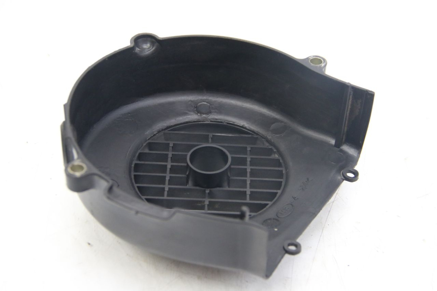 photo de TAPA DE MOTOR PEUGEOT V-CLIC VCLIC 50 (2007 - 2013) - Primer plano técnico