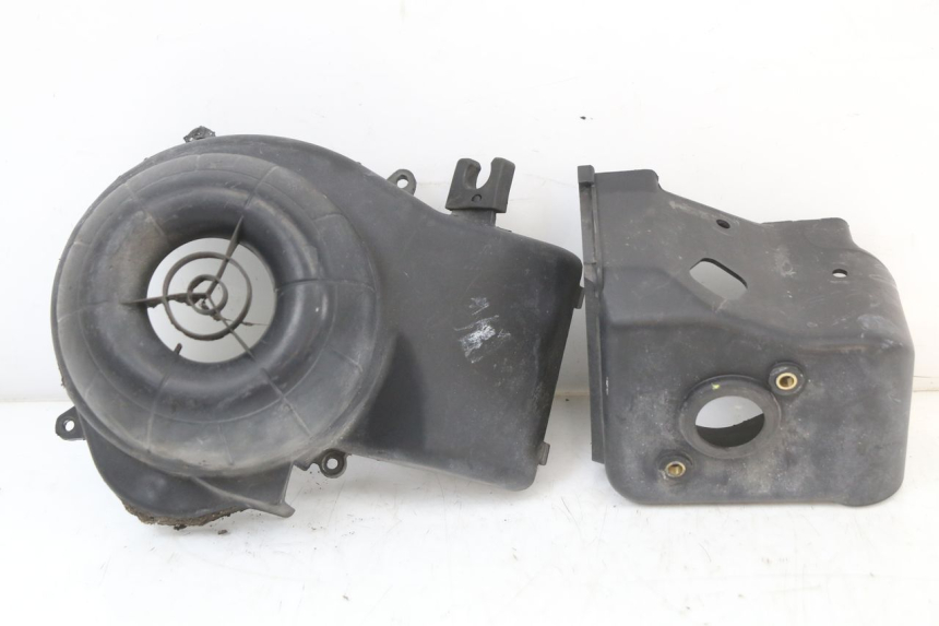 photo de TAPA MOTOR PIAGGIO VESPA S 2T 50 (2007 - 2014) - Detalle de la pieza