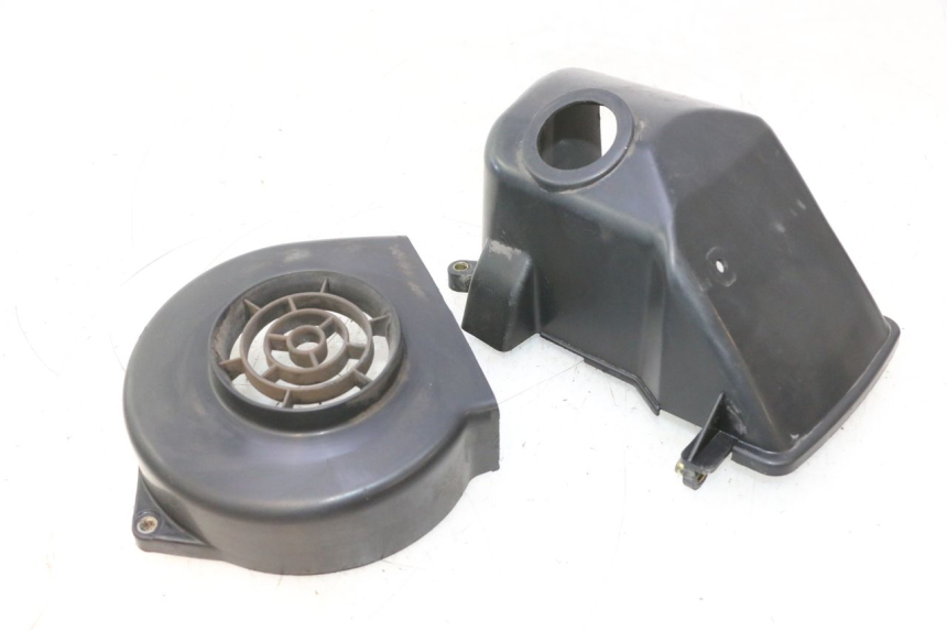 photo de TAPA MOTOR PEUGEOT VIVACITY NEW 2T 50 (2008 - 2017) - Detalle de la pieza