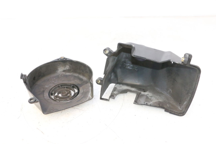photo de TAPA MOTOR PEUGEOT VIVACITY NEW 2T 50 (2008 - 2017) - Primer plano técnico