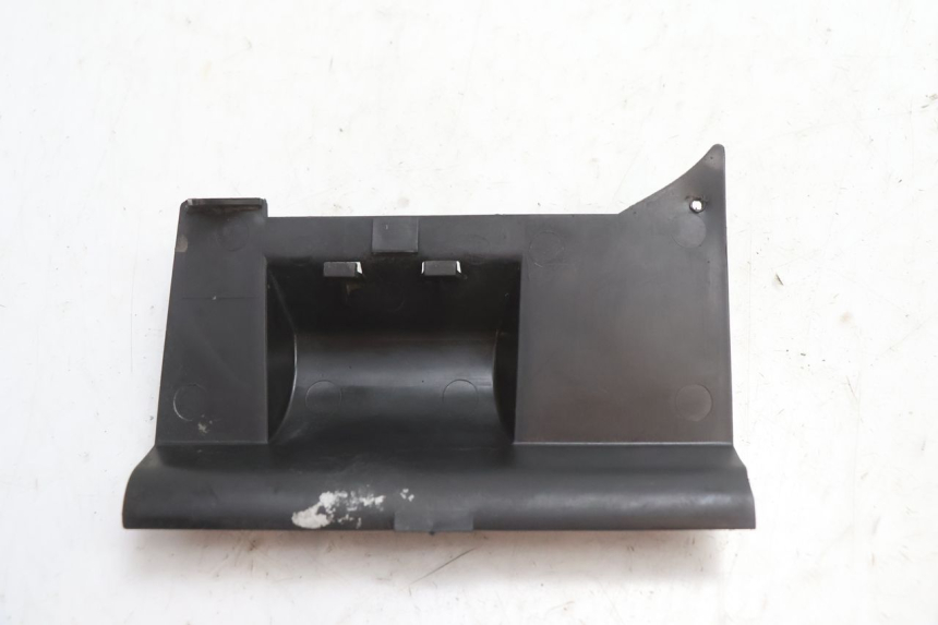 photo de TAPA MOTOR PEUGEOT VIVACITY 50 (1998 - 2003) - Primer plano técnico