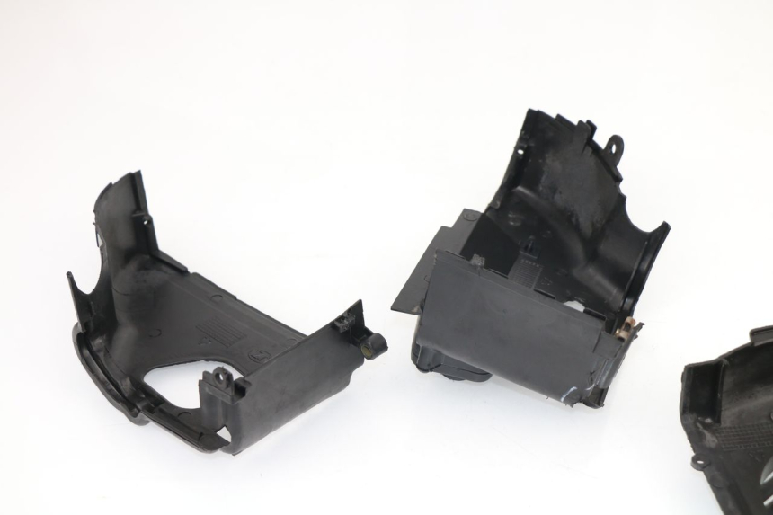 photo de TAPA MOTOR ROADSIGN WALLABY 50 (2009 - 2014) - Primer plano técnico