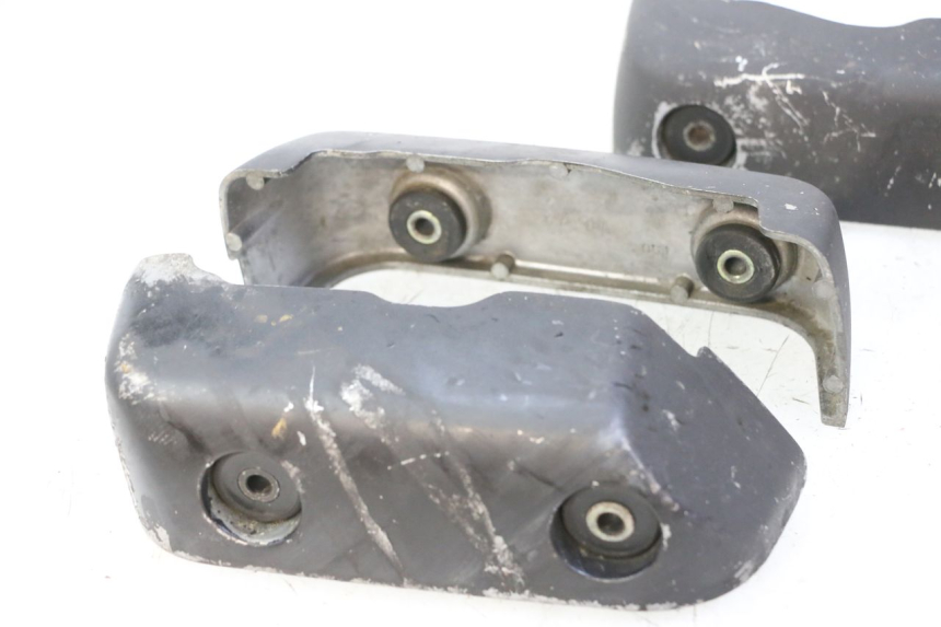 photo de TAPA MOTOR YAMAHA XV VIRAGO 535 (1988 - 2004) - Primer plano técnico