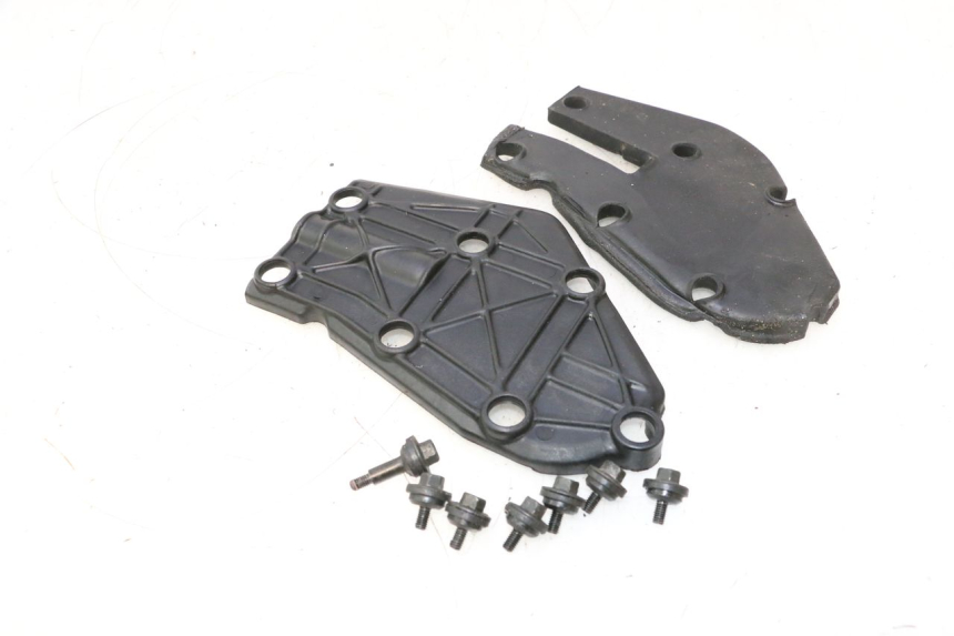 photo de TAPA MOTOR KAWASAKI ZX-6R ZX6R 600 (2000 - 2002) - Otra perspectiva
