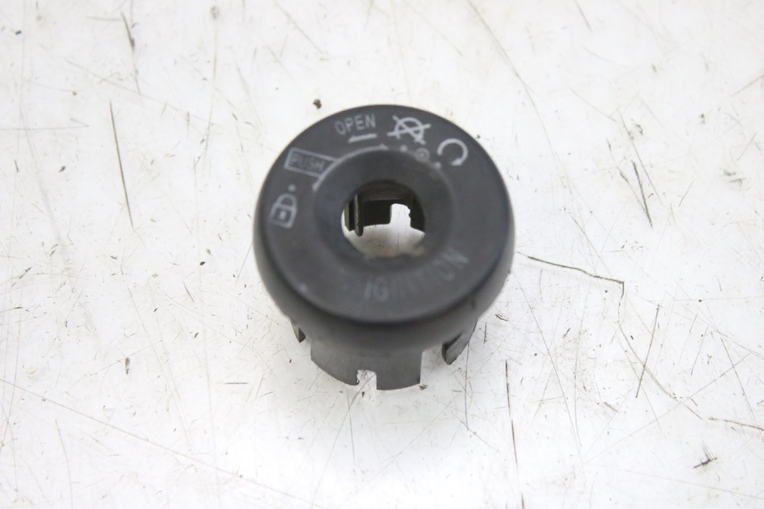 photo de TAPA DEL INTERRUPTOR DE ENCENDIDO MBK BOOSTER SPIRIT 50 (2004 - 2017) - Vista principal