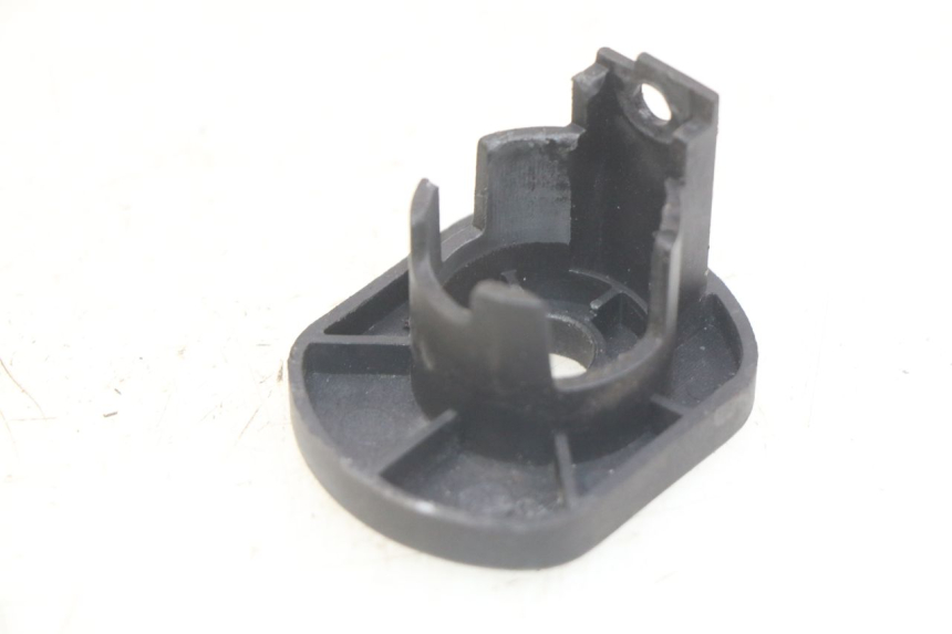 photo de TAPA DEL INTERRUPTOR DE ENCENDIDO. SYM CROX 4T 50 (2016 - 2023) - Detalle de la pieza