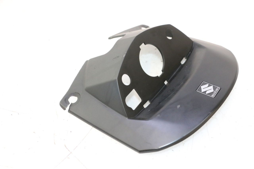 photo de TAPA CLAUSOR SUZUKI GSR 600 (2005 - 2012) - Estado de la superficie y material