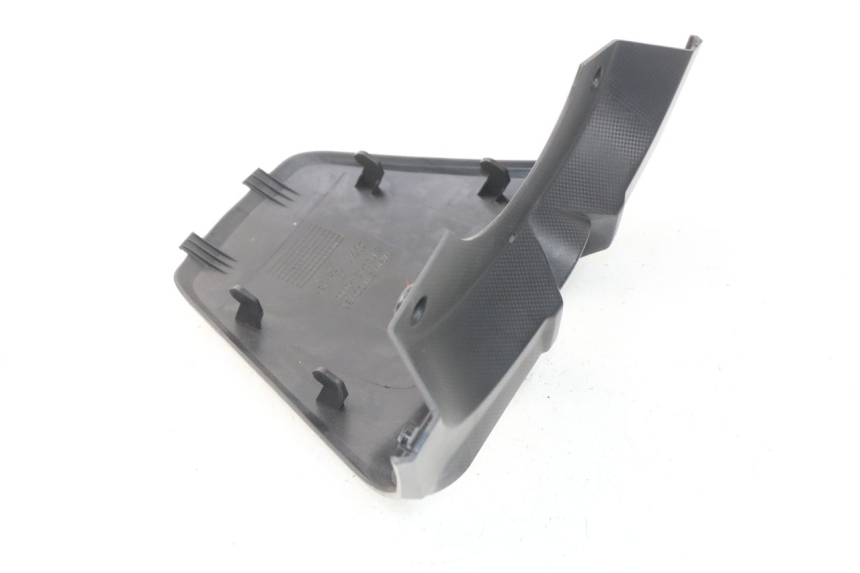 photo de TAPA CLAUSOR SYM GTS EFI ABS 125 (2012 - 2016) - Detalle de la pieza