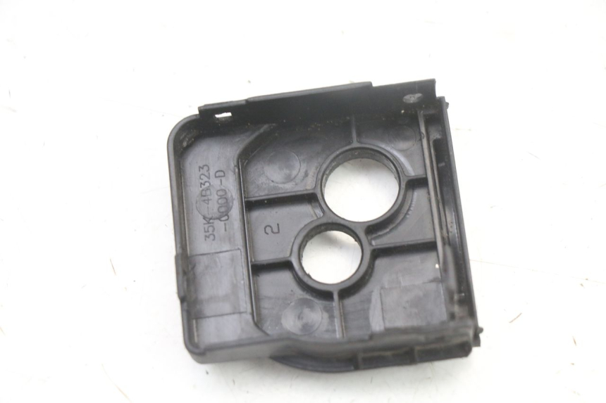 photo de TAPA CLAUSOR HONDA PCX (JF57/JF64) 125 (2014 - 2018) - Primer plano técnico