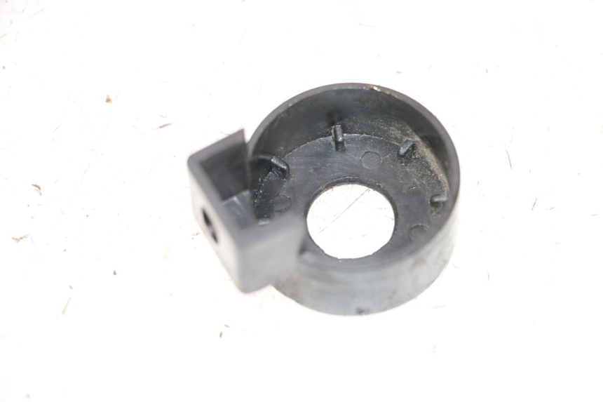 photo de TAPA CLAUSOR PEUGEOT KISBEE 4T 50 (2018 - 2022) - Detalle de la pieza