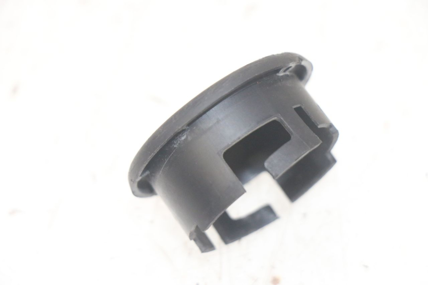 photo de TAPA CLAUSOR PIAGGIO MP3 HPE 300 (2019 - 2026) - Otra perspectiva