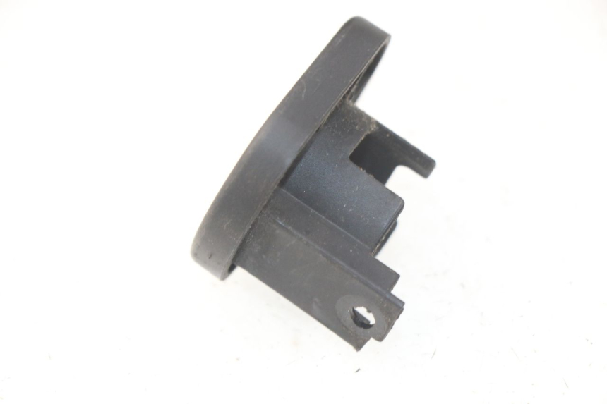 photo de TAPA CLAUSOR SYM ORBIT 2 4T 50 (2008 - 2017) - Detalle de la pieza