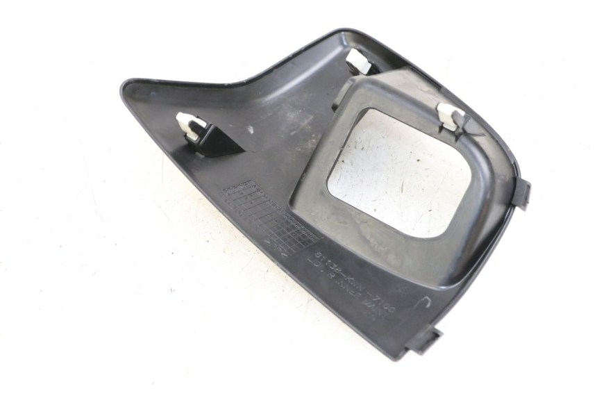 photo de TAPA CLAUSOR HONDA PCX (JF47) 125 (2012 - 2013) - Zoom estado de uso