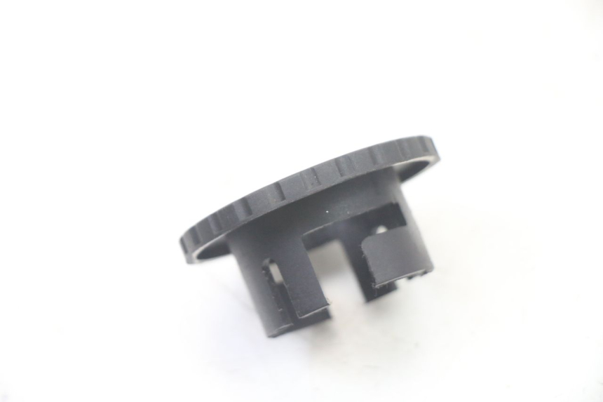 photo de TAPA DEL INTERRUPTOR DE ENCENDIDO PEUGEOT TWEET 4T 50 (2023 - 2025) - Detalle de la pieza