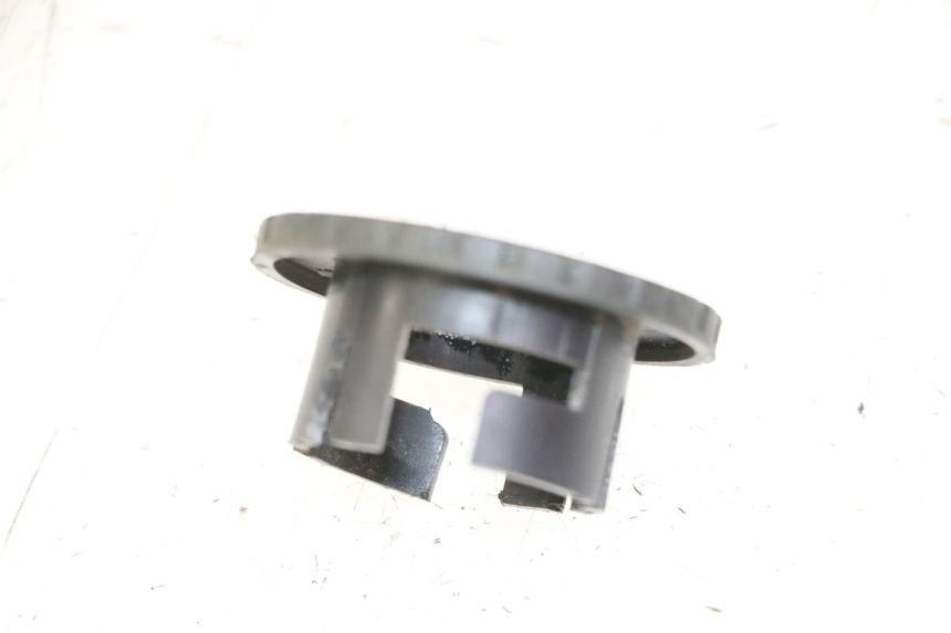 photo de TAPA CLAUSOR PEUGEOT TWEET 4T 50 (2014 - 2019) - Detalle de la pieza