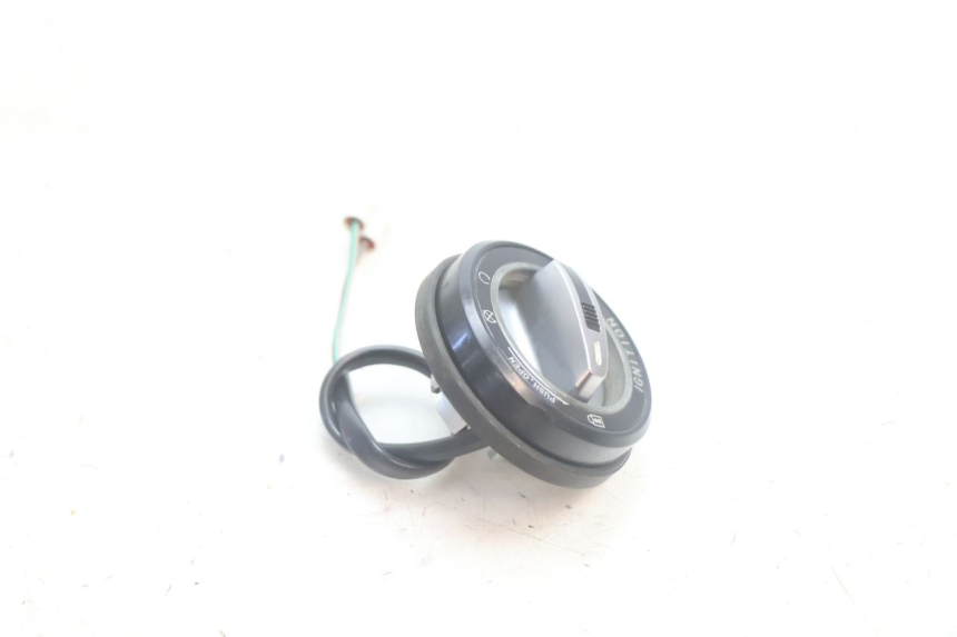 photo de TAPA CLAUSOR JM MOTORS R-MAX TECH 50 (2024 - 2026) - Zoom estado de uso