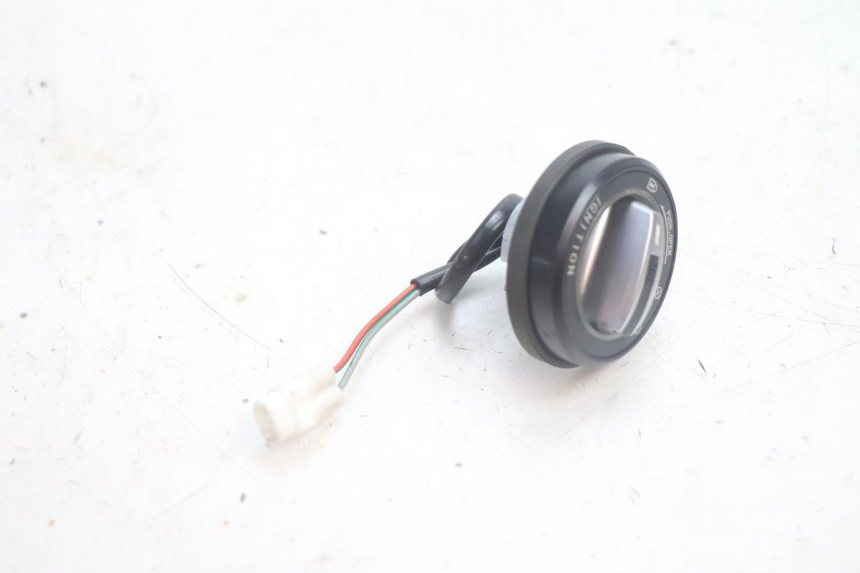 photo de TAPA CLAUSOR JM MOTORS R-MAX TECH 50 (2024 - 2026) - Otra perspectiva