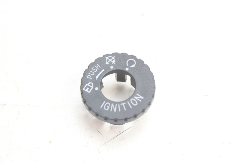 photo de TAPA DEL INTERRUPTOR DE ENCENDIDO TNT MOTOR ROMA 10' 2T 50 (2011 - 2018) - Vista principal