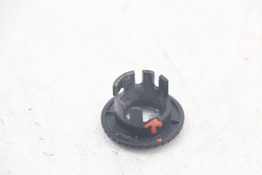 photo de TAPA DEL INTERRUPTOR DE ENCENDIDO KEEWAY RY6 2T 50 (2011 - 2019) - Zoom estado de uso