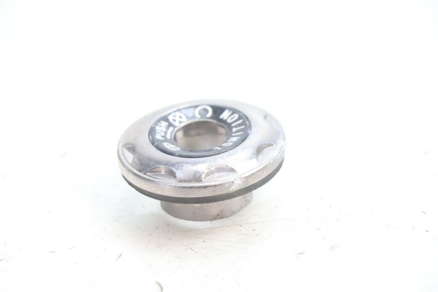 photo de TAPA CLAUSOR JM MOTORS SANTANA EVO 50 (2024 - 2026) - Detalle de la pieza