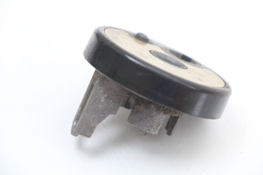 photo de KIT DE LLAVES TAPA JM MOTORS SANTANA 50 (2014 - 2023) - Zoom estado de uso