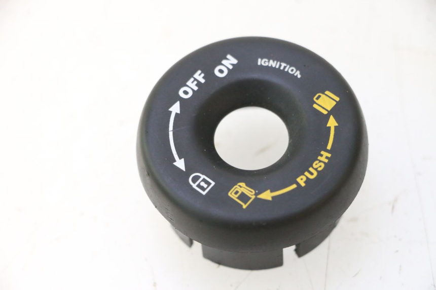 photo de TAPA CLAUSOR CAN-AM SPYDER RS 1000 (2008 - 2012) - Vista principal
