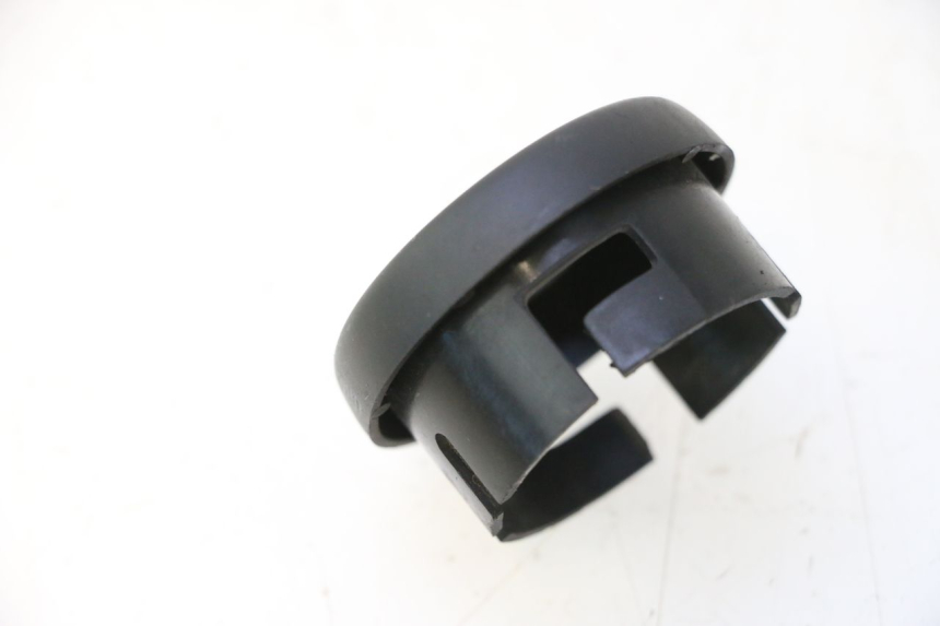 photo de TAPA CLAUSOR CAN-AM SPYDER RS 1000 (2008 - 2012) - Detalle de la pieza