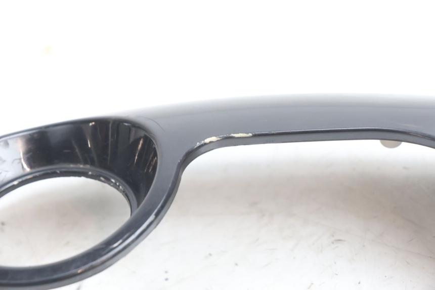 photo de TAPA DEL INTERRUPTOR DE ENCENDIDO YAMAHA X-MAX XMAX 125 (2010 - 2013) - Otra perspectiva