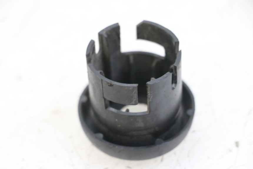 photo de TAPA CLAUSOR YAMAHA NEO'S NEOS 2T EASY 50 (2013 - 2016) - Detalle de la pieza