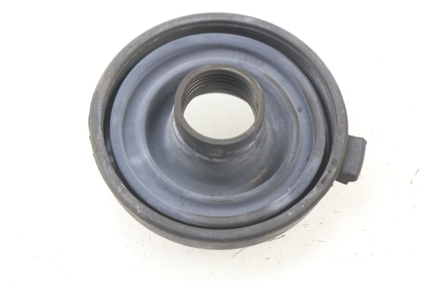 photo de GUARDAPOLVO FARO PIAGGIO PRIMAVERA 125 (2013 - 2021) - Detalle de la pieza