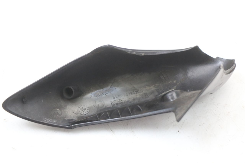 photo de RETROVISORE CARENADO BMW C1 125 (2000 - 2003) - Detalles de los puntos de fijación