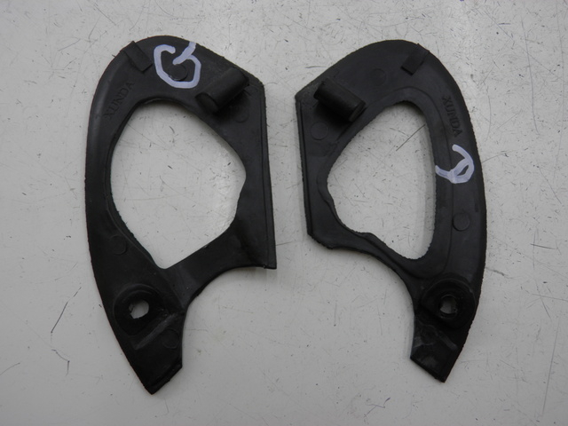 photo de RETROVISORE CARENADO YIYING YY 125 T-10 125 (2006 - 2012) - Detalle de la pieza