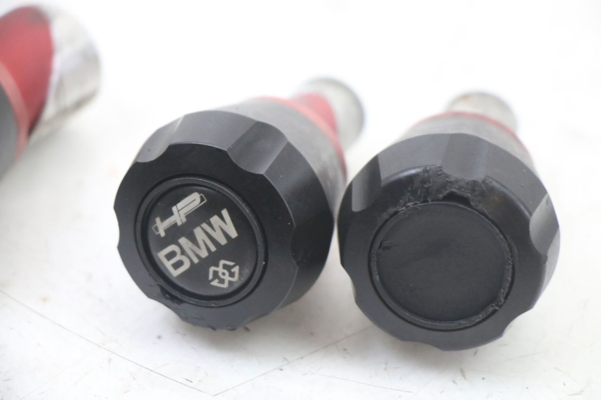 photo de TAPA RUEDA BMW S RR ABS S1000RR 1000 (2015 - 2018) - Zoom estado de uso