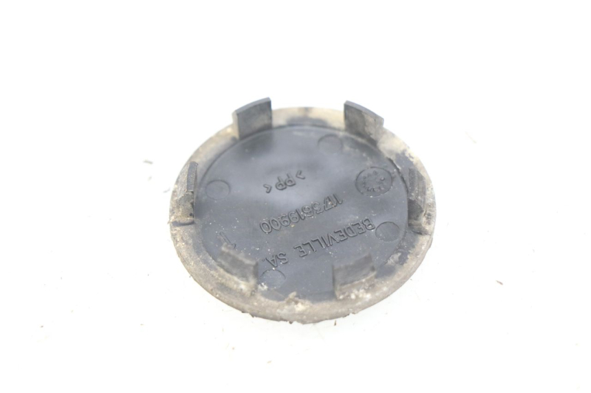 photo de CUBIERTA DE LA RUEDA PEUGEOT ELYSTAR 50 (2002 - 2014) - Zoom estado de uso