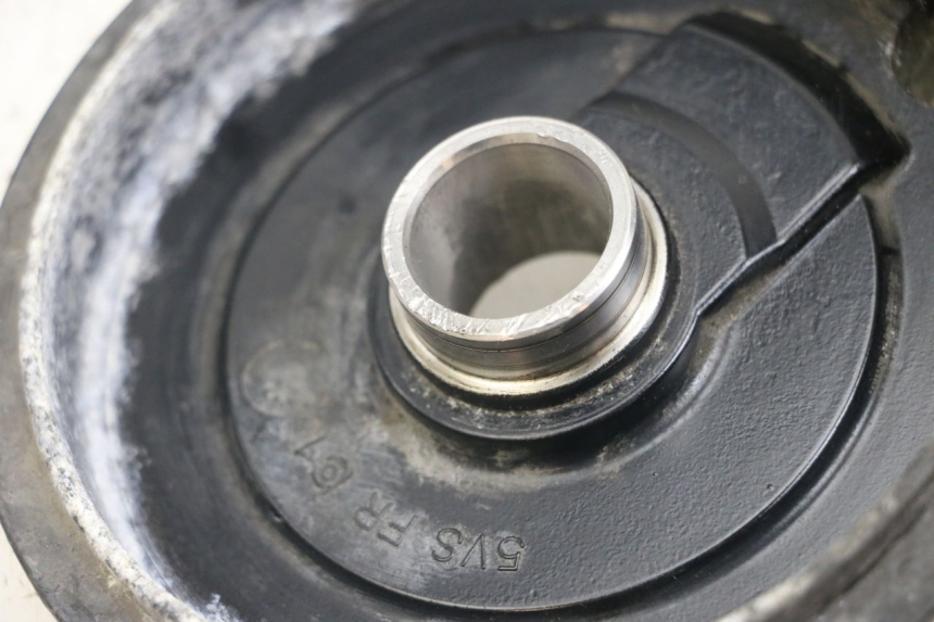 photo de TAPA RUEDA YAMAHA FJR ABS 1300 (2006 - 2012) - Detalle de la pieza