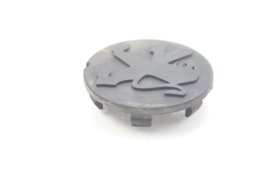 photo de CUBIERTA DE RUEDA. PEUGEOT KISBEE 4T 50 (2018 - 2022) - Detalle de la pieza