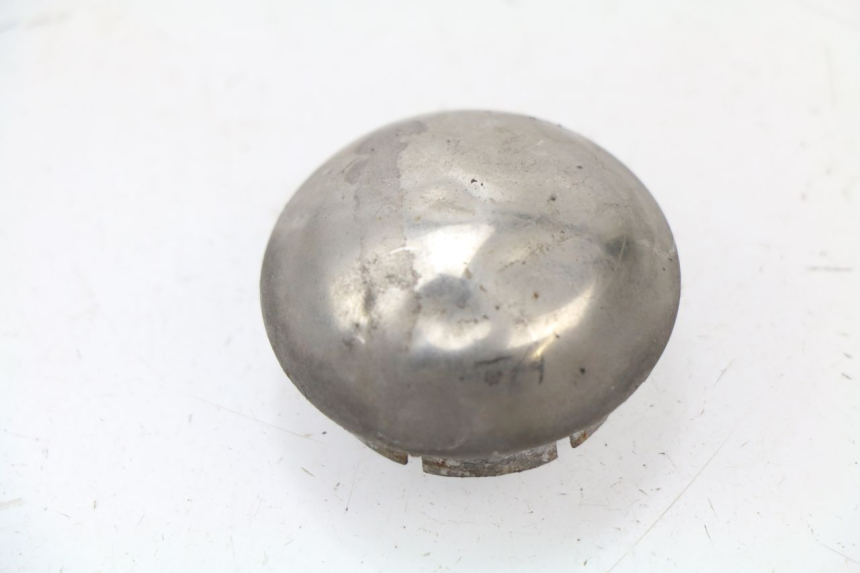 photo de TAPA RUEDA PIAGGIO LIBERTY 4T 50 (2009 - 2015) - Zoom estado de uso