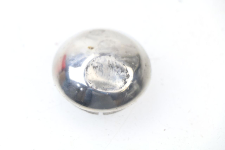 photo de TAPA RUEDA PIAGGIO LIBERTY 4T 50 (2018 - 2021) - Detalle de la pieza