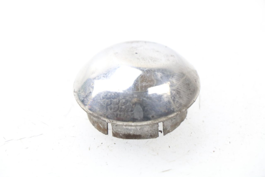 photo de TAPA RUEDA PIAGGIO LIBERTY 4T 50 (2004 - 2008) - Detalle de la pieza