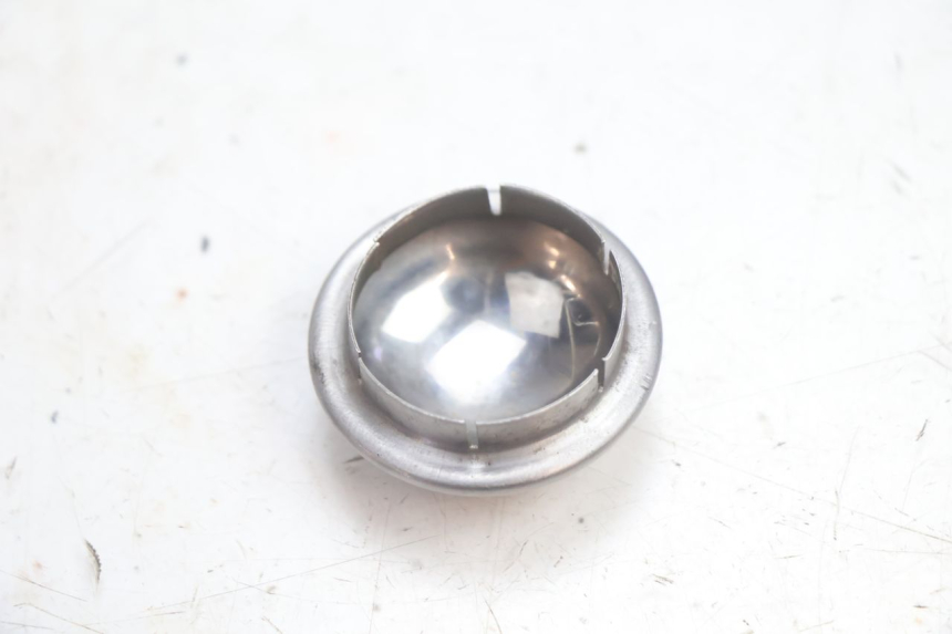 photo de TAPA RUEDA PIAGGIO LIBERTY 50 (1998 - 2003) - Zoom estado de uso