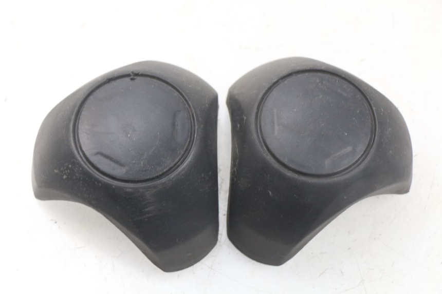 photo de TAPA RUEDA MBK MW TRYPTIK 125 (2017 - 2022) - Vista principal