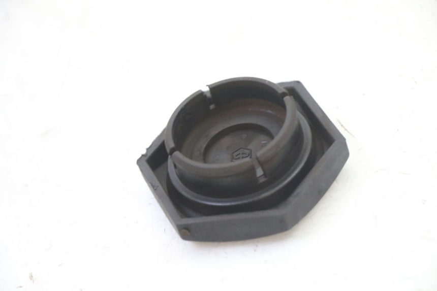 photo de TAPA RUEDA PIAGGIO NRG POWER PUREJET 50 (2018 - 2021) - Zoom estado de uso