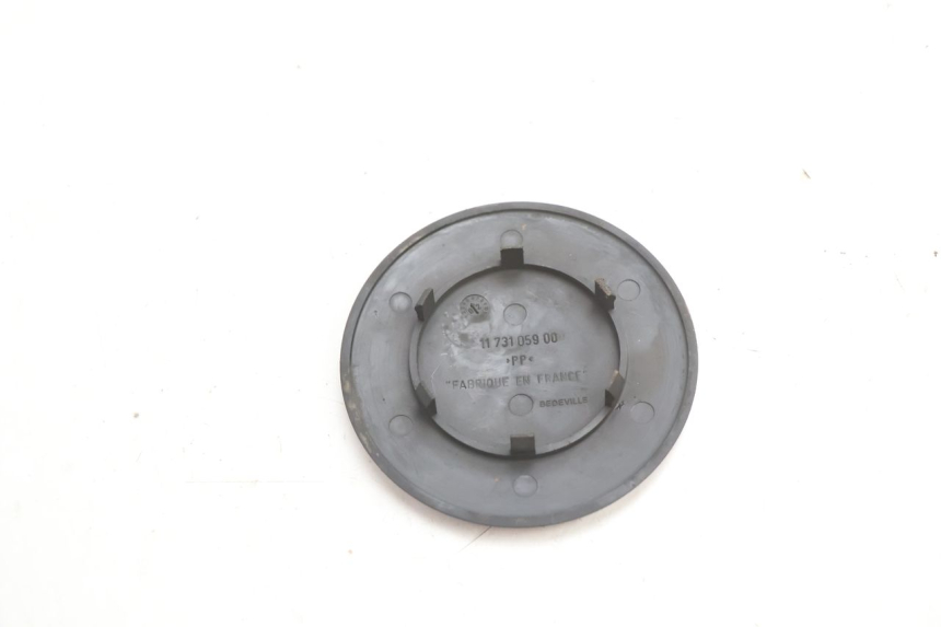 photo de TAPA RUEDA PEUGEOT TREKKER 50 (1995 - 2004) - Zoom estado de uso