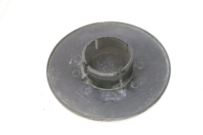 photo de TAPA RUEDA PIAGGIO TYPHOON 50 (2000 - 2009) - Detalle de la pieza