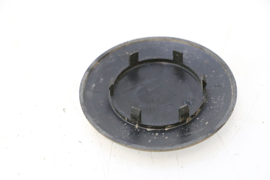 photo de TAPA RUEDA PEUGEOT VIVACITY 50 (1998 - 2003) - Detalle de la pieza
