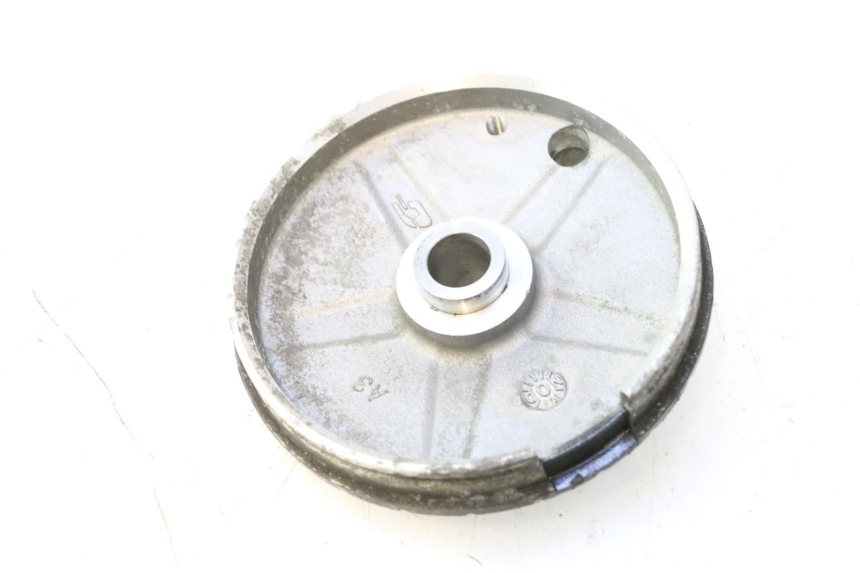 photo de TAPA RUEDA YAMAHA X-MAX XMAX 125 (2010 - 2013) - Zoom estado de uso