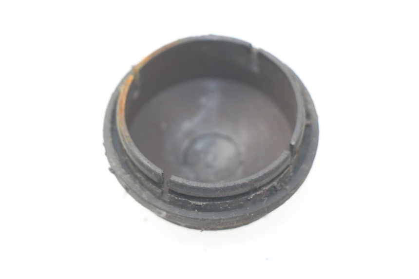 photo de TAPA DE RUEDA PIAGGIO ZIP 2T 50 (2009 - 2019) - Detalle de la pieza