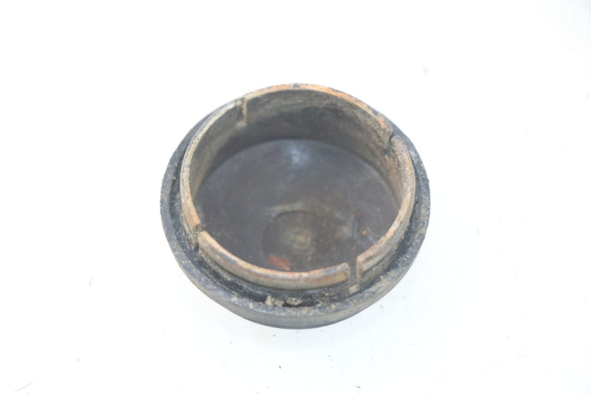 photo de TAPA DE RUEDA PIAGGIO ZIP 2T 50 (2009 - 2019) - Detalle de la pieza